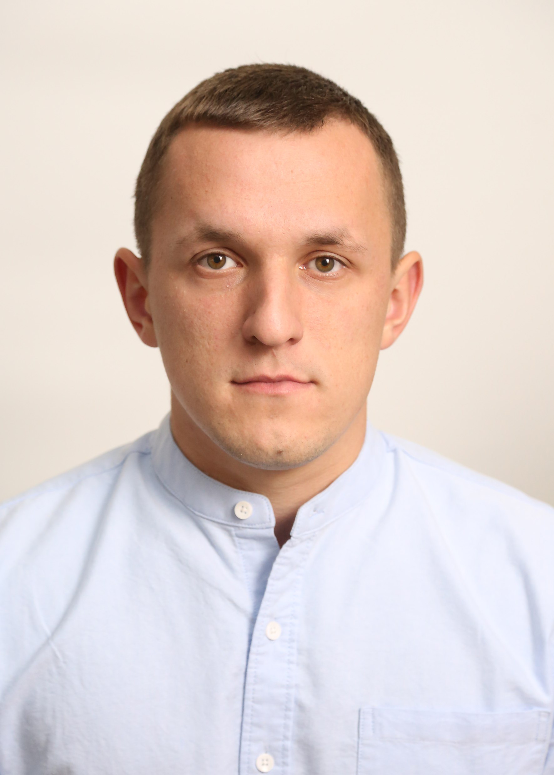 Фото викладача