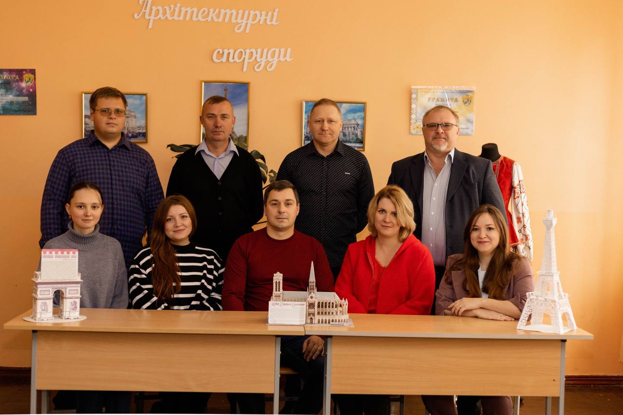 Фотосесія викладачів циклу ТБЕФК